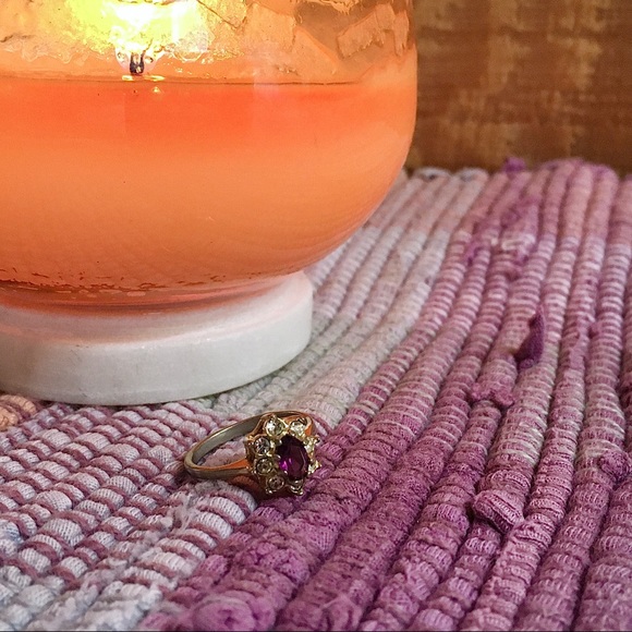 Ring - Picture 2 of 2